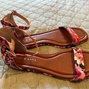 Kelly & Katie Red Floral Sandals